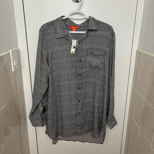 Grey women’s button up thin shirt/blouse NWT size XL